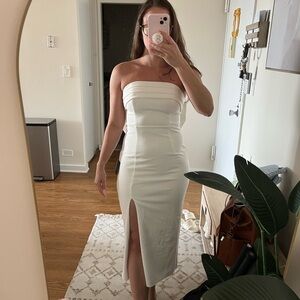 Lulus - Fabulous Phenomenon White Strapless Bow Midi Dress
- Bridal